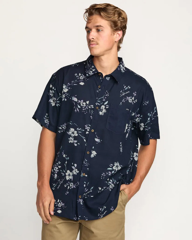 Billabong Mens Woven Sundays