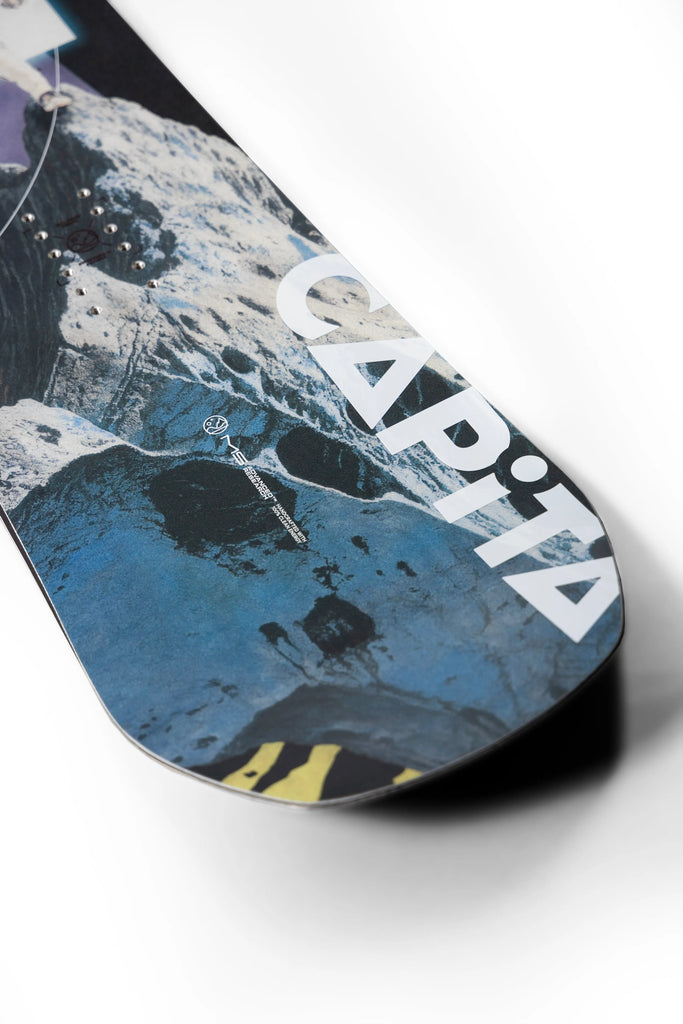 Capita Mens Snowboard D.O.A.