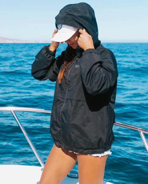 Salty Crew Womens Jacket Barrier Windbreaker